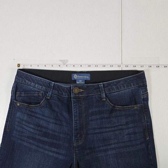 Democracy "Ab"solution Dark Wash Straight Leg Jeans Women's Size 14 - Picture 3 of 9